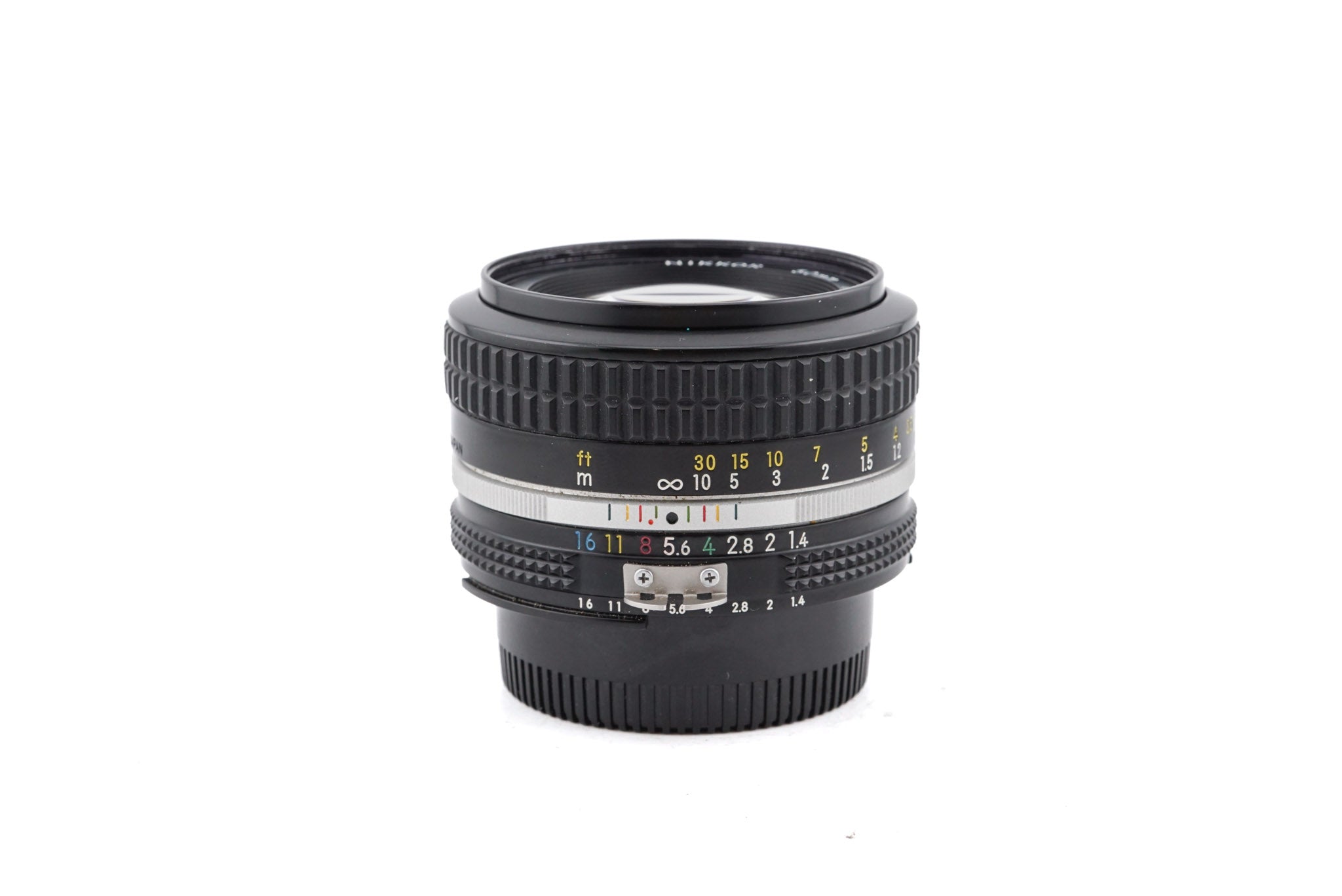 Nikon 85mm f2 Nikkor AI-S - Lens