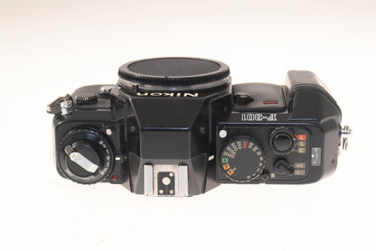 Nikon F-301