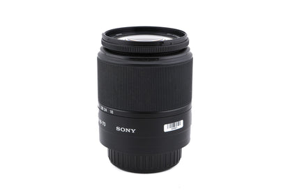 Sony 18-70mm f3.5-5.6 DT Macro