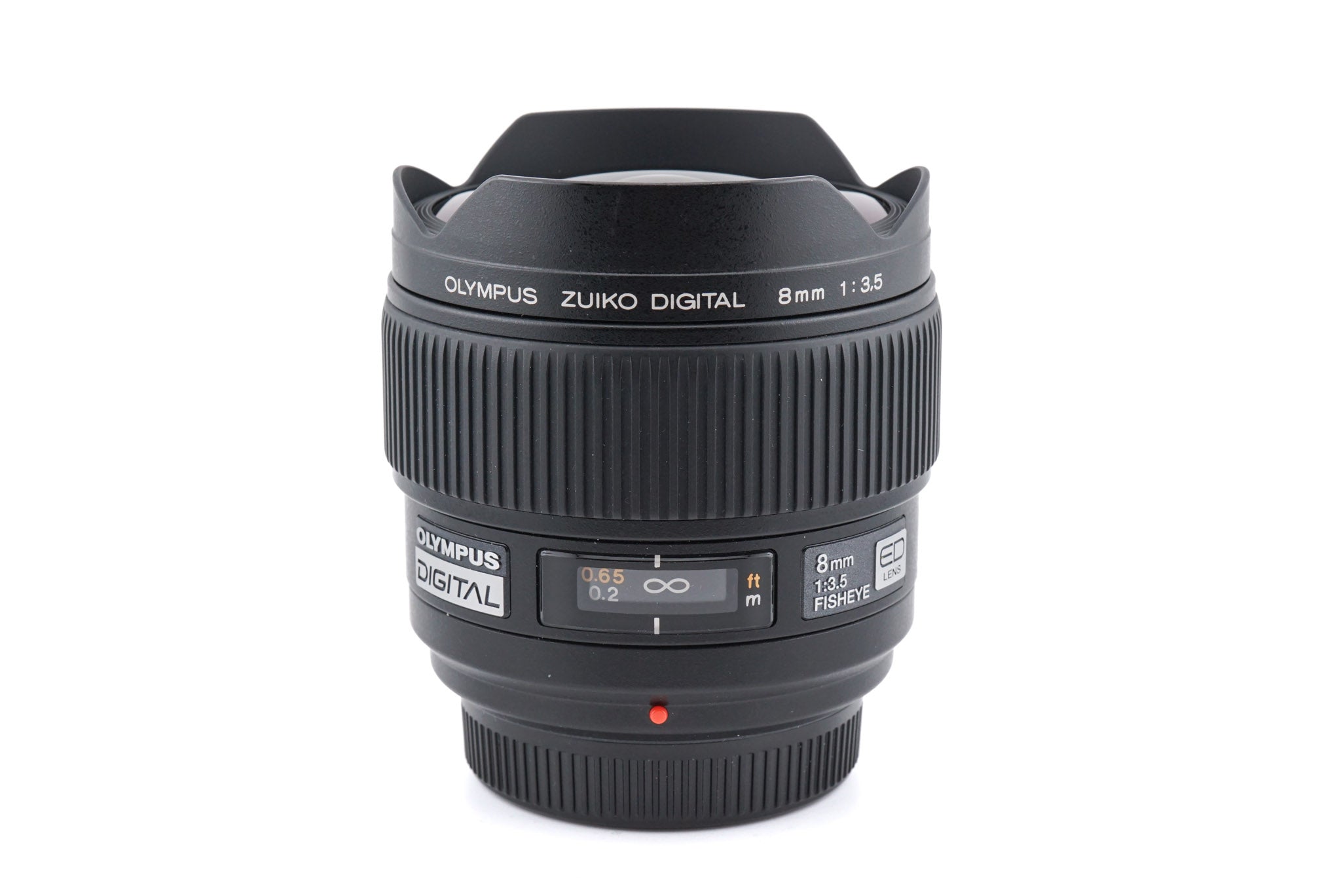 Olympus 8mm f3.5 Zuiko Digital Fisheye ED - Lens