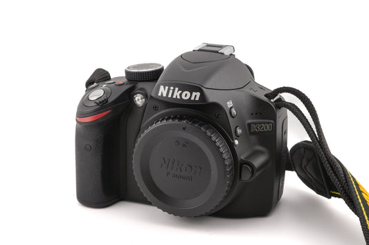 Nikon D3200