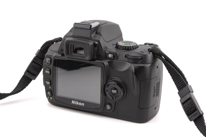 Nikon D40