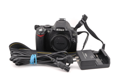 Nikon D40