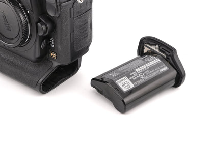 Nikon D3 + MH-22 Quick Charger