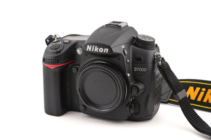 Nikon D7000