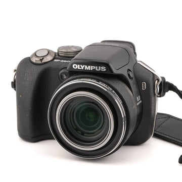 Olympus SP-560UZ