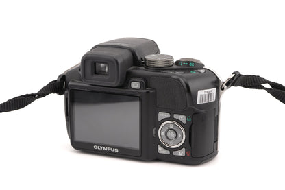 Olympus SP-560UZ