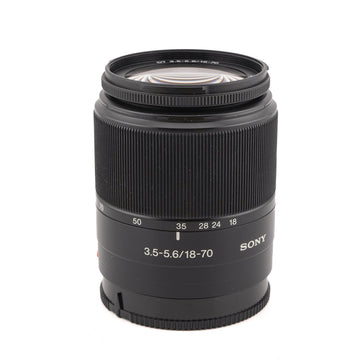 Sony 18-70mm f3.5-5.6 DT Macro