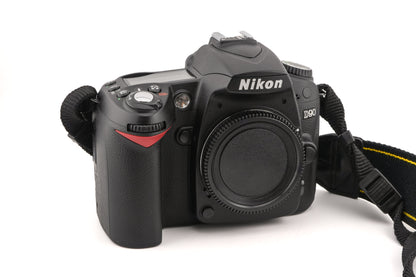 Nikon D90