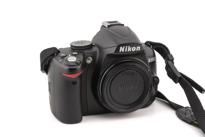 Nikon D3000