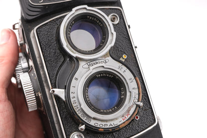 Yashica C