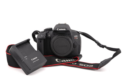 Canon EOS 700D