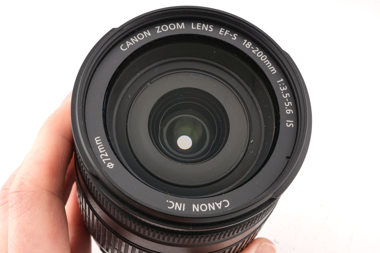 Canon 18-200mm f3.5-5.6 IS