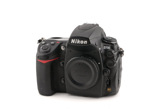 Nikon D700