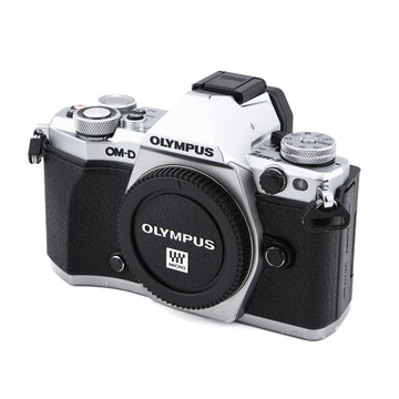 Olympus OM-D E-M5 Mark II