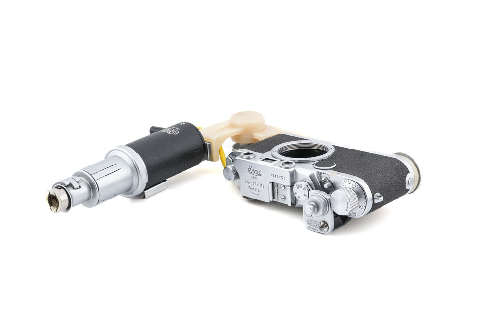 Leica IIc + Flash Unit (CEYOO) + Synchronized Shutter Release (VACU) + Flash Bracket (CTOOM)