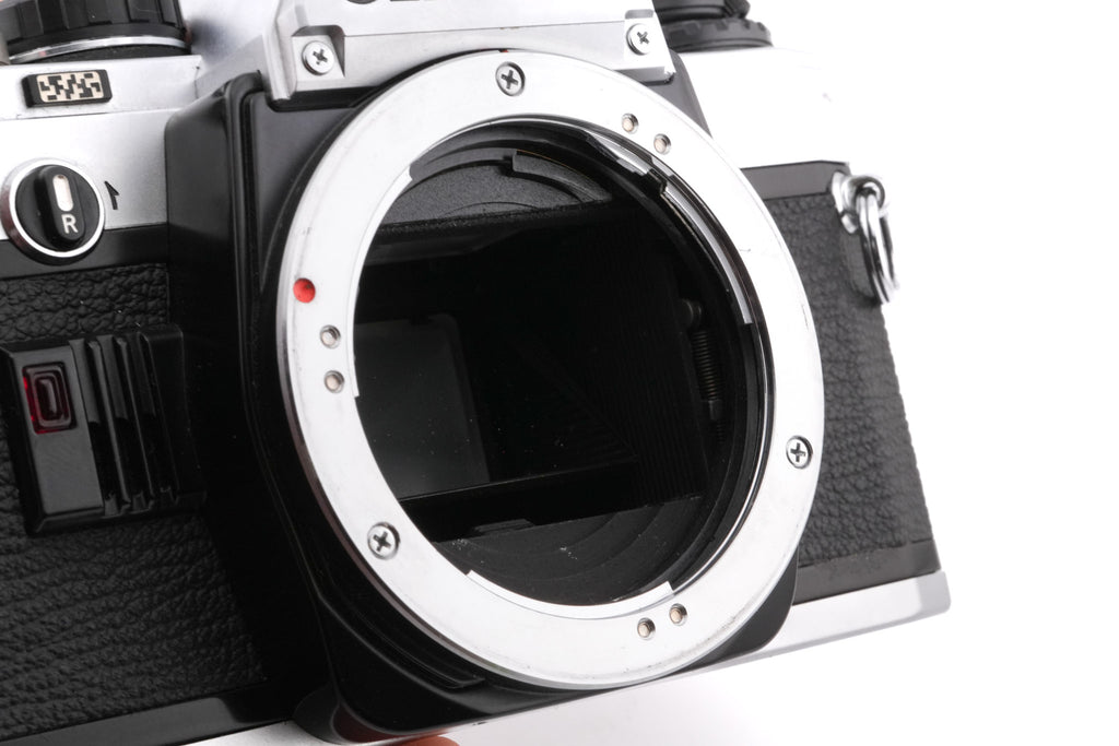 Olympus OM10