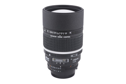 Nikon 135mm f2 AF DC-Nikkor D