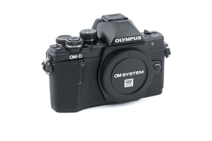 Olympus OM-D E-M10 Mark II