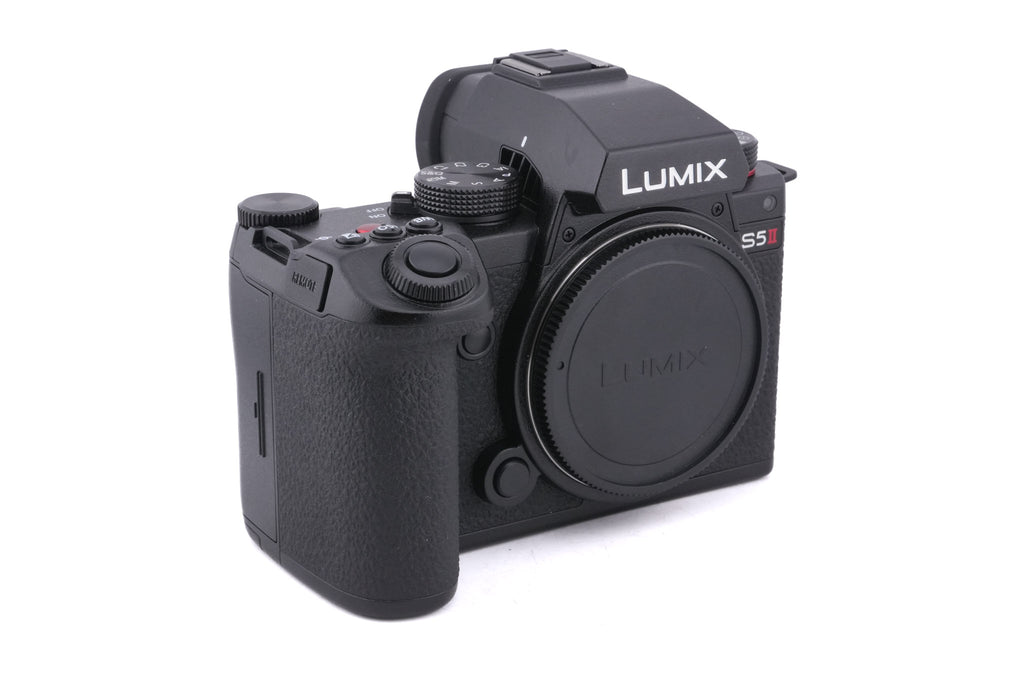 Panasonic Lumix DC-S5 II