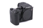 Panasonic Lumix DC-S5 II