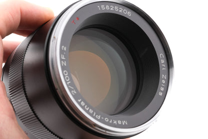 Carl Zeiss 100mm f2 Makro-Planar T* ZF.2