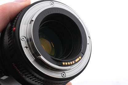Canon 100mm f2.8 Macro USM