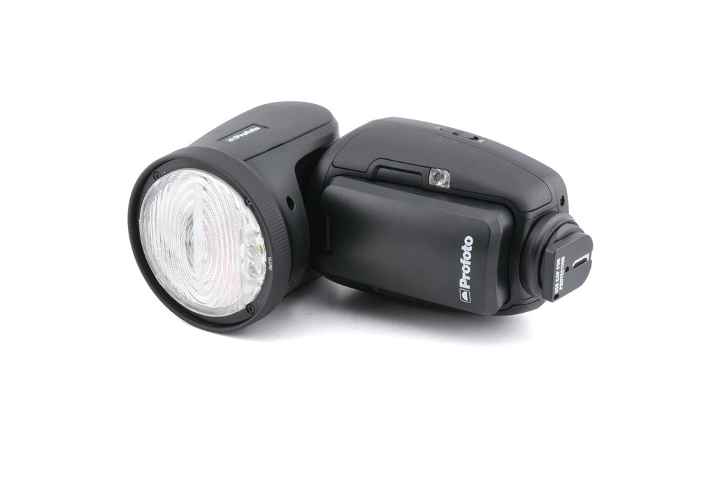 Profoto A10
