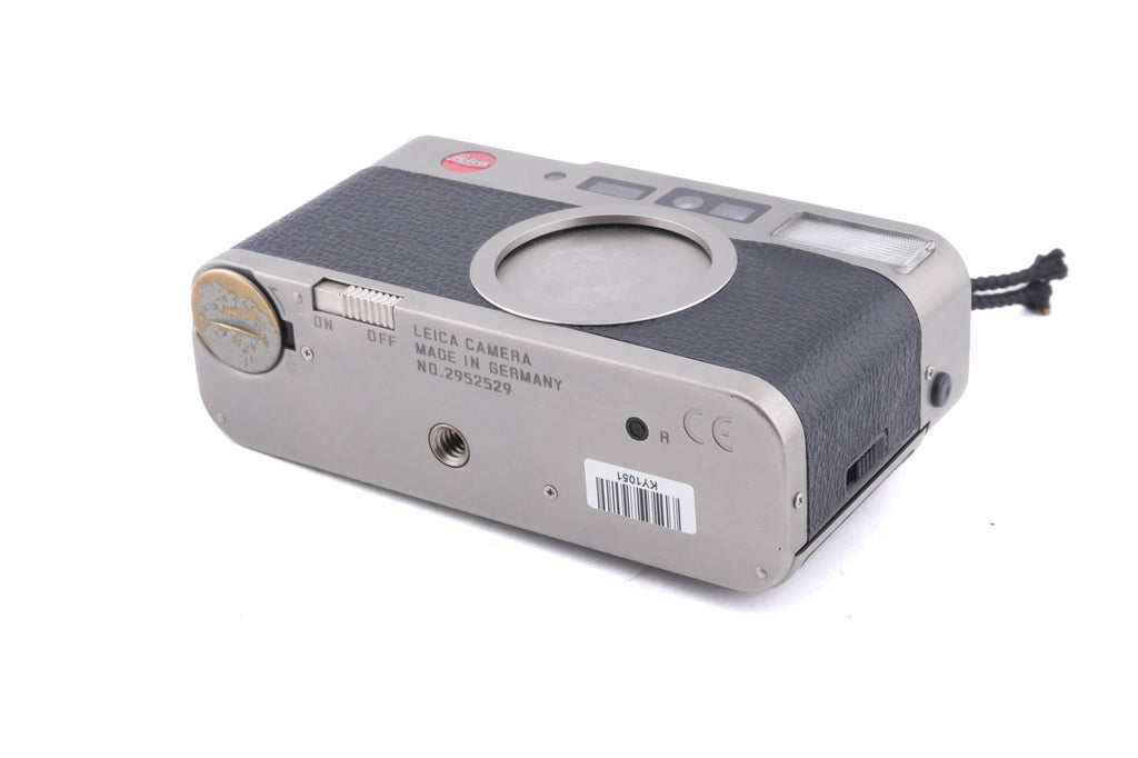 Leica CM (18130)