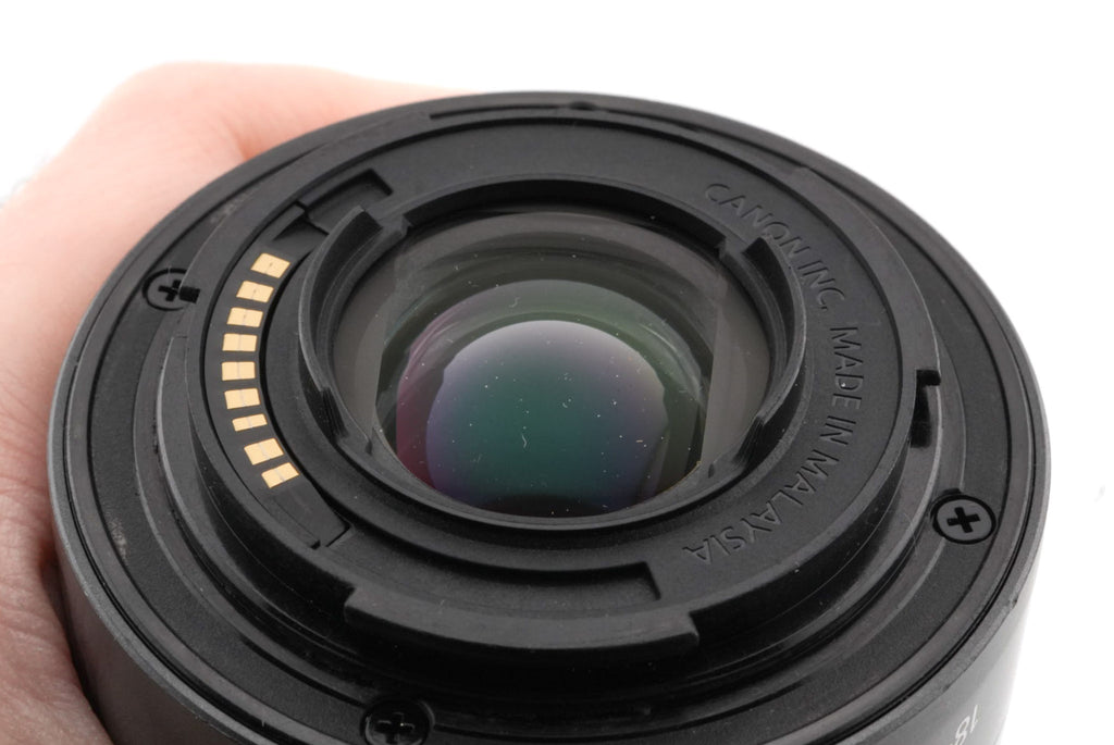 Canon 18-150mm f3.5-6.3 IS STM