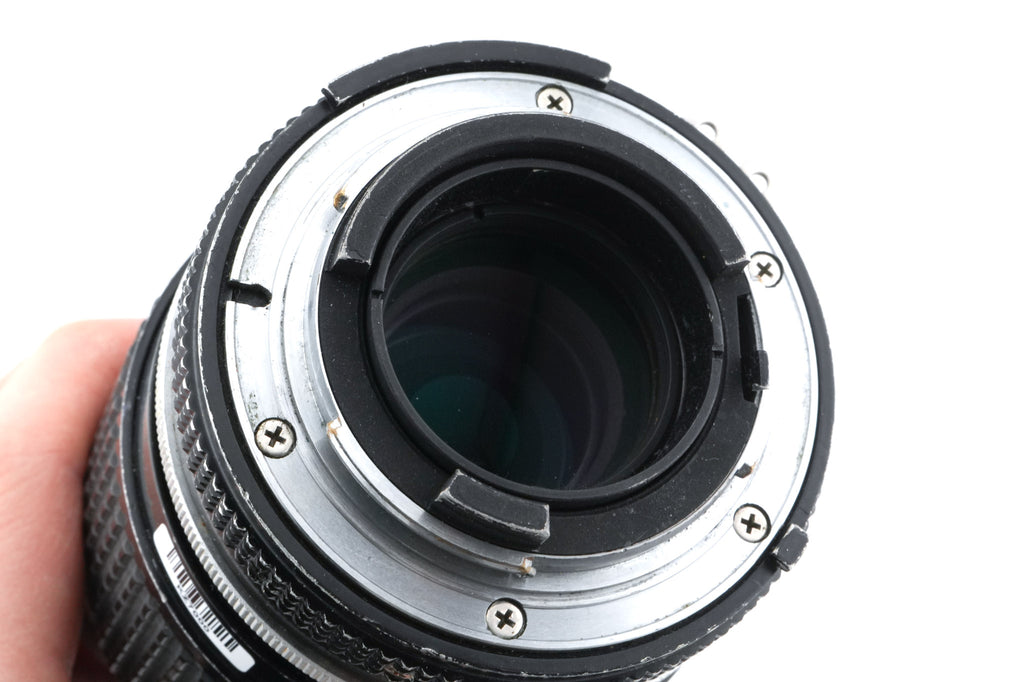 Nikon 200mm f4 Nikkor AI