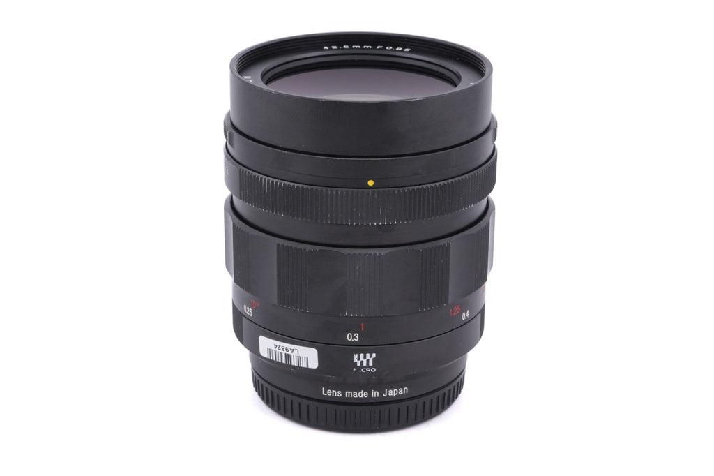 Voigtländer 42.5mm f0.95 Nokton
