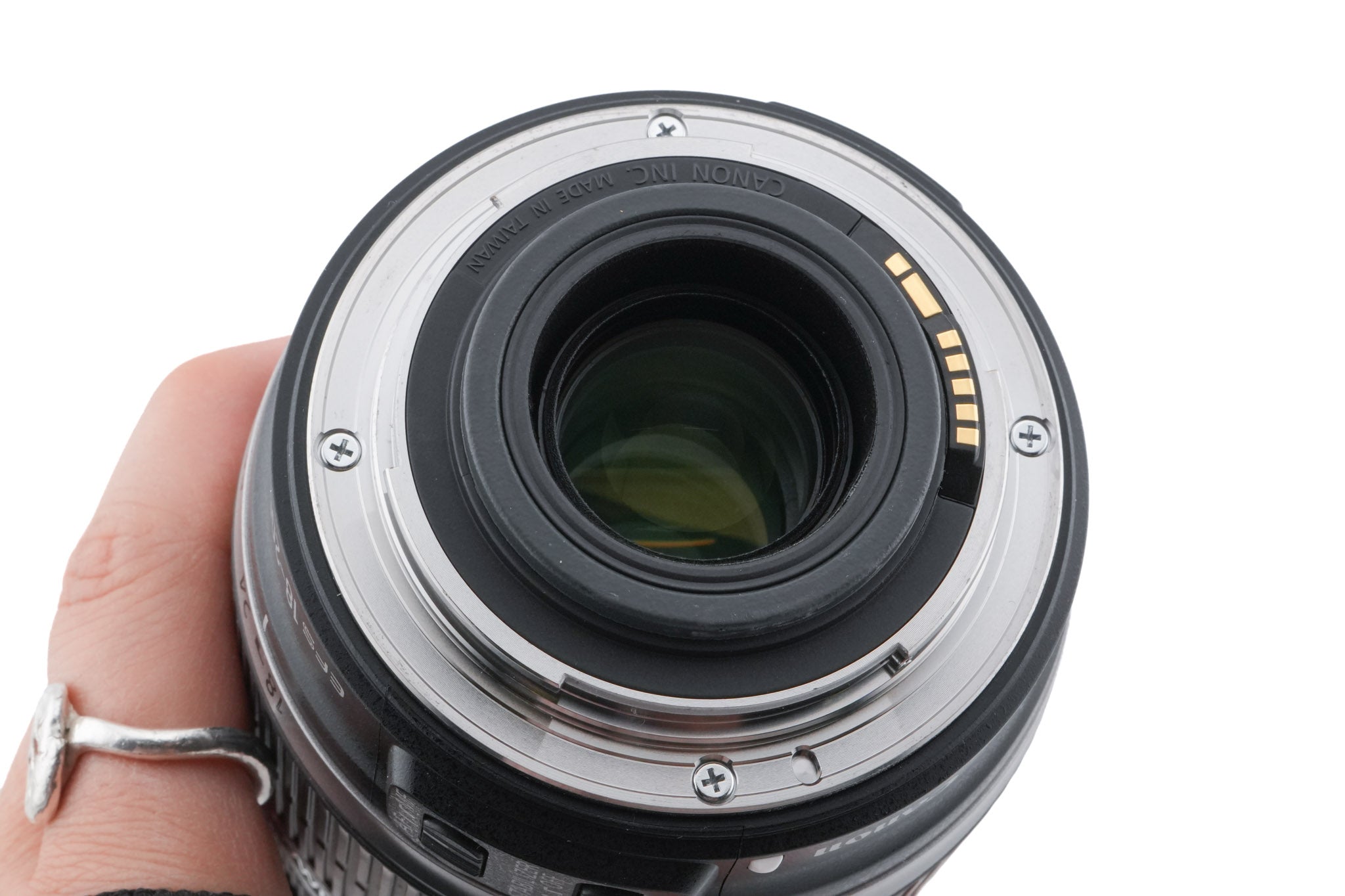 Canon 18-200mm f3.5-5.6 IS