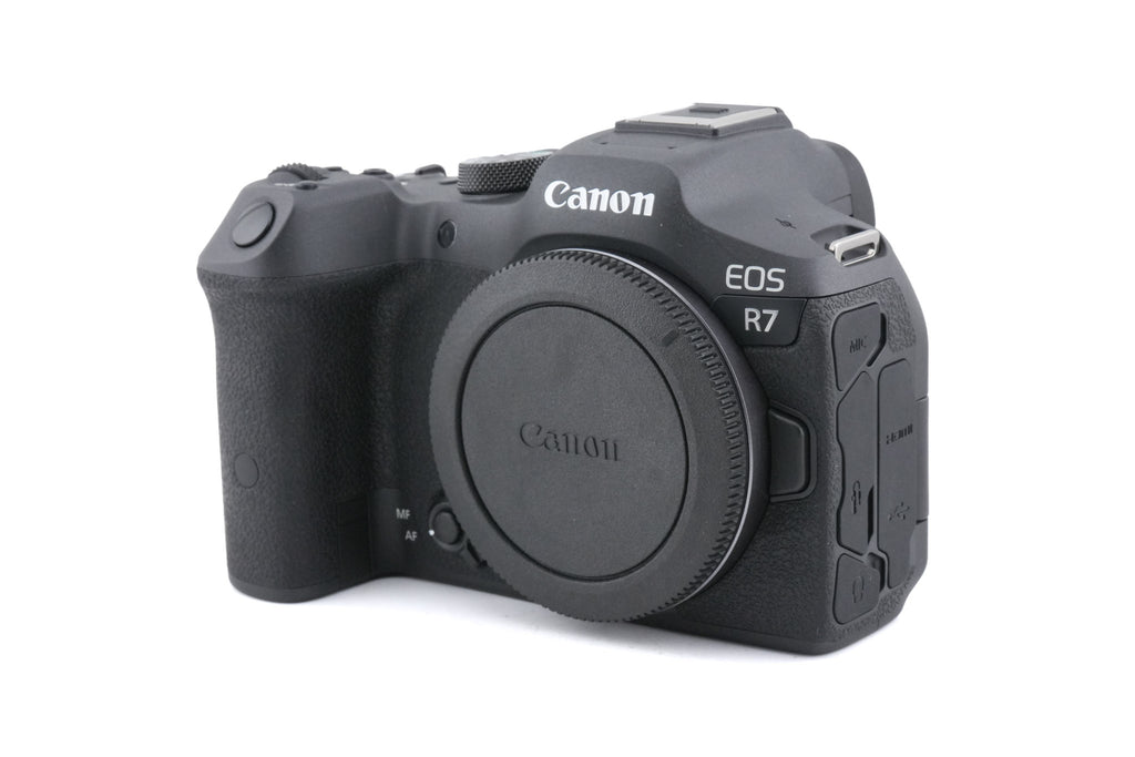 Canon EOS R7