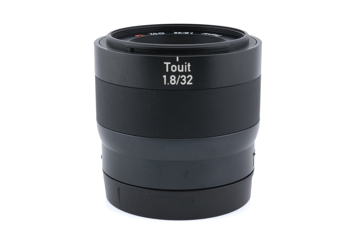 Carl Zeiss 32mm f1.8 Planar T* Touit