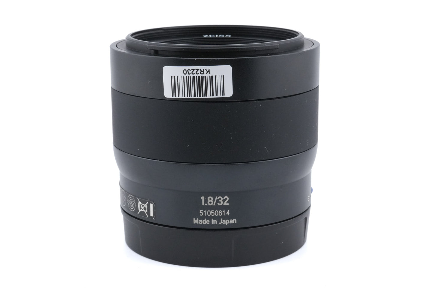 Carl Zeiss 32mm f1.8 Planar T* Touit