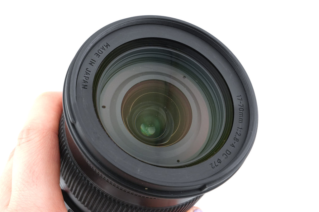 Sigma 17-70mm f2.8-4 DC Macro OS HSM Contemporary