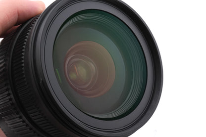 Sigma 17-70mm f2.8-4 DC HSM OS Macro