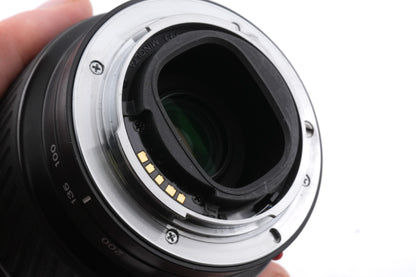 Minolta 100-300mm f4.5-5.6 AF APO Tele Zoom