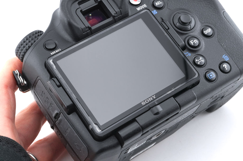 Sony A77