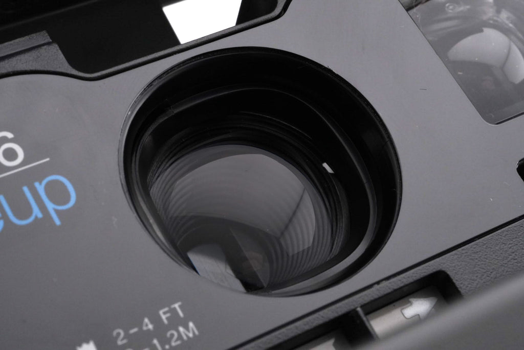 Polaroid 636 Closeup