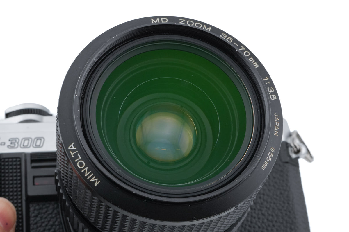 Minolta X-300 + 35-70mm f3.5 MD Zoom