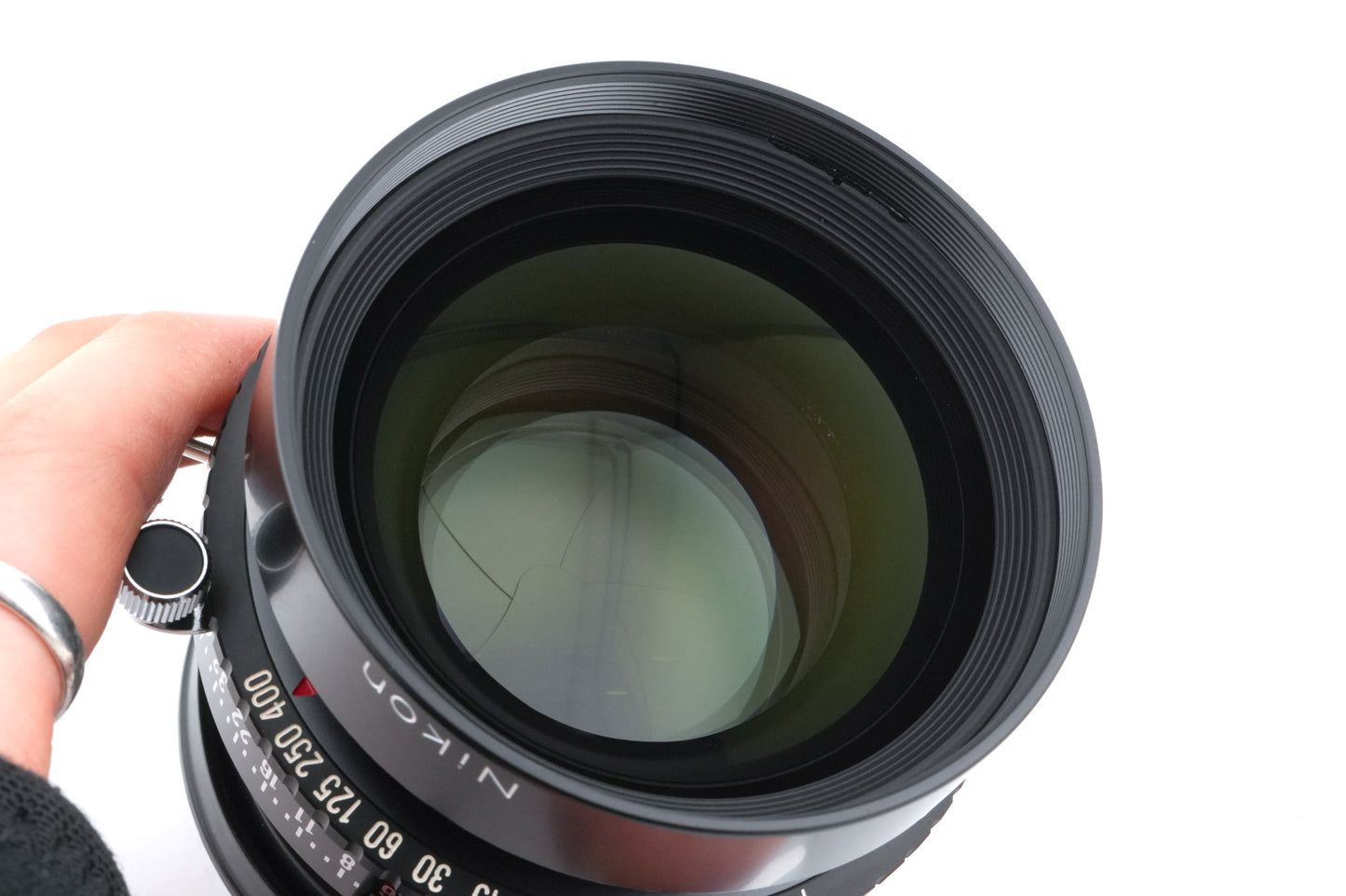 Nikon 210mm f5.6 Nikkor-W (Shutter)