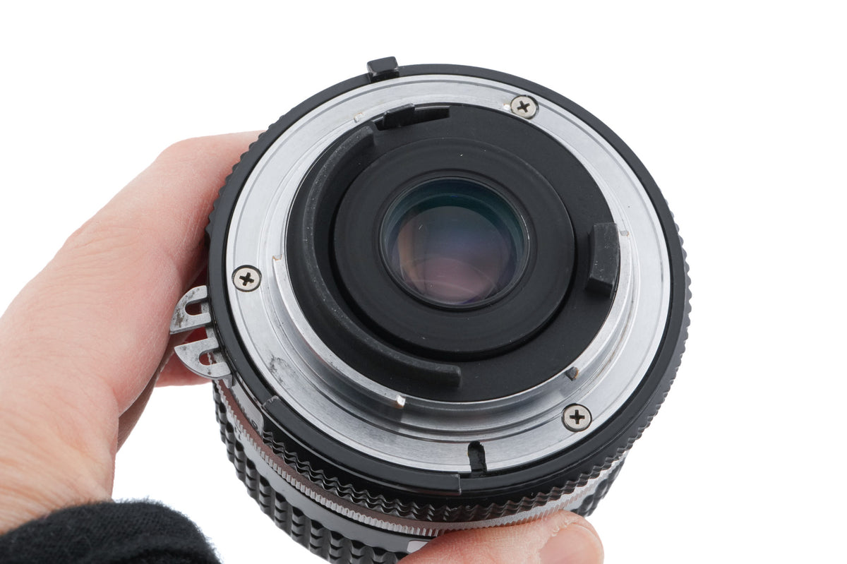 Nikon 28mm f3.5 Nikkor AI