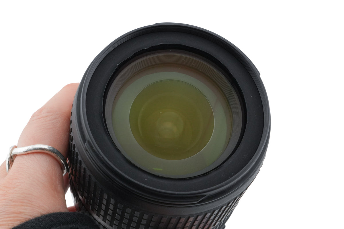 Nikon 18-105mm f3.5-5.6 AF-S Nikkor G ED VR