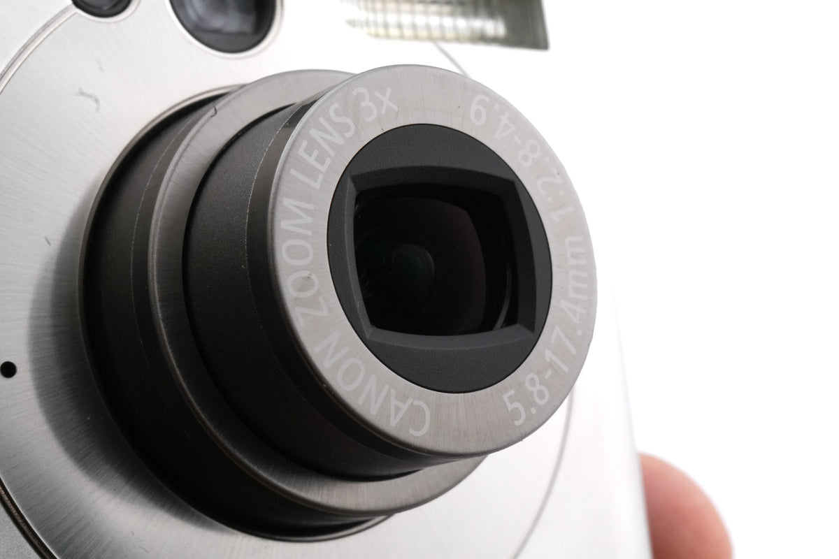 Canon IXUS 55