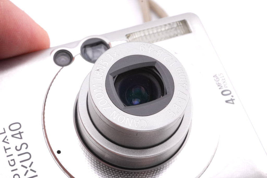 Canon IXUS 40