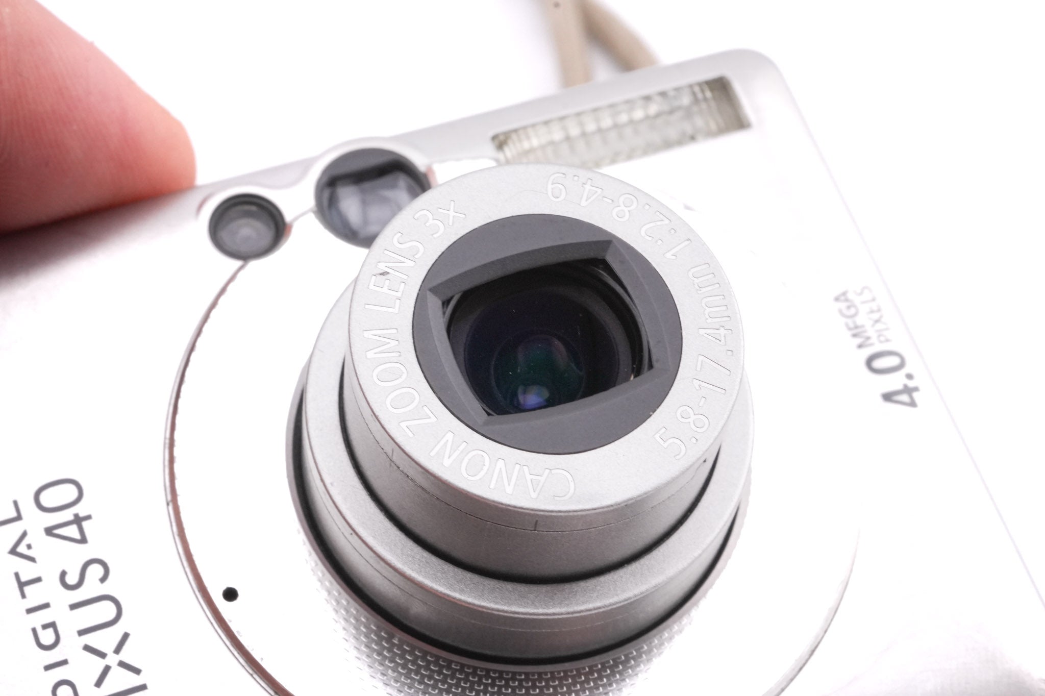 Canon IXUS 40