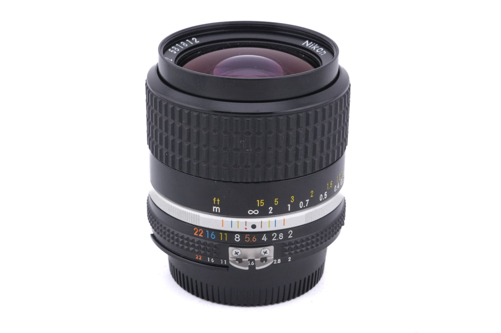 Nikon 28mm f2 Nikkor AI-S