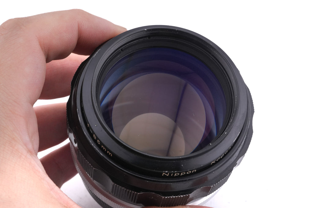 Nikon 85mm f1.8 Auto Nikkor-H Pre-AI